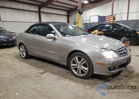 2006 Mercedes-Benz Clk 350 from USA, damaged, VIN WDBTK56G66T069693
